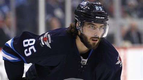 Apr 23, 2021 · toronto maple leafs forward joe thornton has been fined $3,017.24 by the nhl for interfering with winnipeg jets forward mathieu perreault, the maximum allowable under the collective bargaining. Perreault et les Jets plus affamés que jamais - L'Express