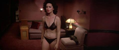 Apart from the music she's been working as an actress, filmmaker and model. Nude video celebs » Isabella Rossellini nude - Blue Velvet ...