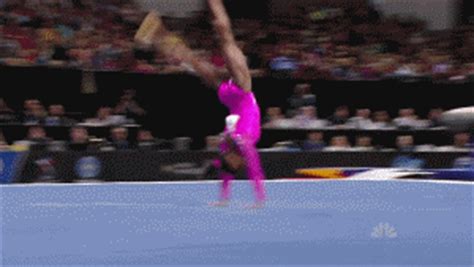 Simone biles posted this on her twitter yesterday (28/05/19) i still haven't fully processed this. WOGymnastika: This Is Why Biles Should Be Doing Triple ...