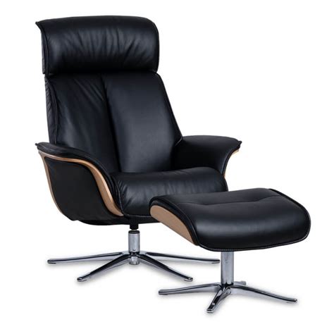 Add extra storage space that also makes a great first impression. Space Chair 5400 IMG - Wohlers