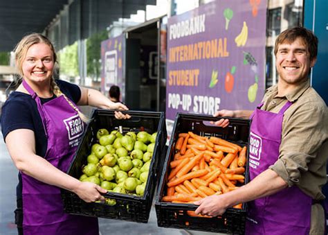 Community lawyers call for public health approach to compliance with directions during circuit breaker lockdown; Foodbank Australia | Fighting Hunger In Australia