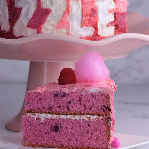 These candy recipes will keep you buzzing. Cotton Candy Cake | Recipe | Cake, Raspberry cake, Cotton ...