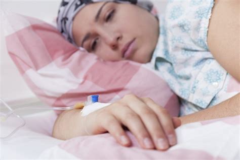 Tế bào ung thư đã lan tới các phần khác của cơ thể, các khối u bất kể kích thước và số lượng, xâm lấn hạch vùng hay chưa. Ung thư giai đoạn cuối sống được bao lâu?
