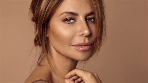 Olcay gülşen, also known as oj gulsen, (born 20 july 1980) is a dutch fashion designer. Homepage - Passie voor Beauty Shop