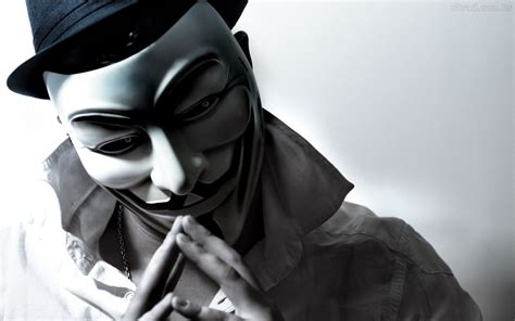 Anonymous hackers have broken into and stolen data from servers belonging to the. Anonymous. Quem são? Pelo o que lutam? | À Censura