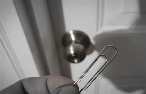 Then insert it into the gap in the door and feed it behind the latch. How to Pick a Lock With a Paper Clip | An Easy 7 Step Guide - Survival Freedom