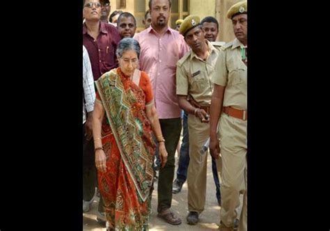 Says pm a womaniser and a thief. PM Modi's wife Jashodaben gets police protection | India ...