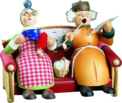 Na oma.sk, portál o trasách a regiónoch sr. Oma und Opa auf Sofa - Erzgebirgskunst Drechsel
