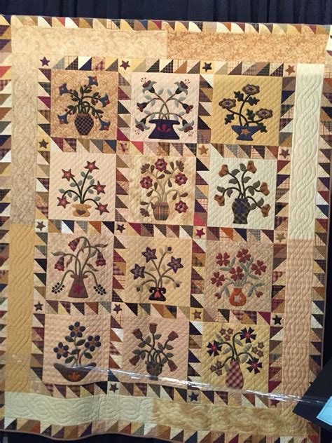 See more ideas about houston quilt show, quilts, beautiful quilts. Pin by Fran Bianchi on 2015 Vacation Pictures (With images ...