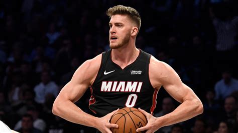 On nba 2k21, the current version of meyers leonard has an overall 2k rating of 75 with a build of a stretch four. The Rush: NBA star Meyers Leonard promises that Jimmy Butler is not an a**hole » 4State News MO ...