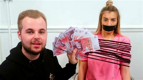 Where can you get a good girlfriend? Selling Girlfriend for Money Prank! - YouTube