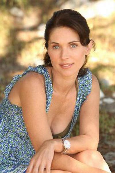 Feau valentine 20/6/1980 neuilly sur seine france. Isabelle BOUYSSE : Biographie et filmographie
