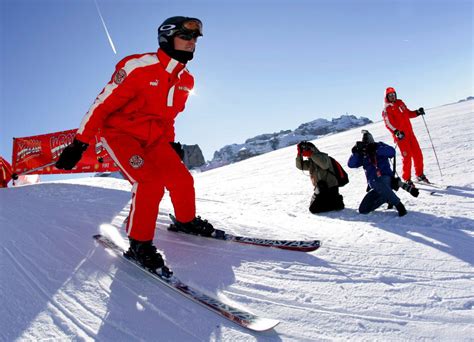 Michael schumacher was in critical condition monday after undergoing brain surgery following a skiing accident in the french alps. Enquête classée dans l'accident de ski de Michael ...