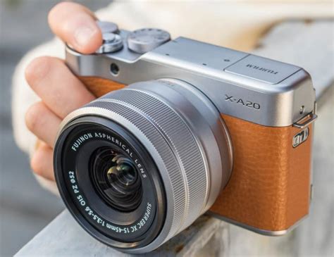 Can fuji's latest retro compact make it in the modern world? 10 Kelebihan dan Kekurangan Fujifilm X-A20 - Tokopedia Blog