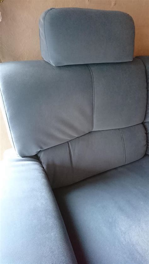 Gratis møbler, elektronik med mere kan afhentes i lokalområdet. Sofa zu verschenken