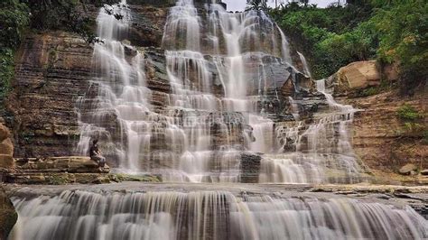 Di sana banyak makanan enak yang harus kamu coba! Wisata Di Nagrak Sukabumi Paling Memukau | Gerai News