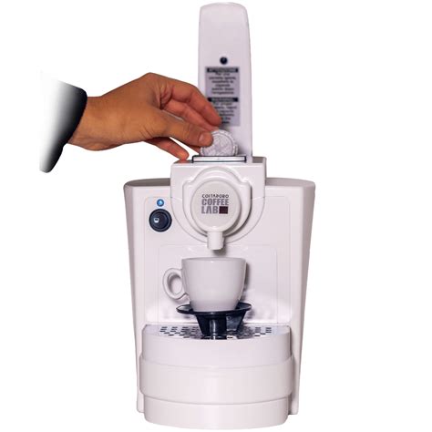 The espresso del capitano double cap plus vap 220v 2 group capsule machine is designed to take guglielmo capsule (36 mm ø) and produce a delicious espresso or cappuccino in short time. Kit macchina caffè Capitani Coffee Lab (FAP) - Costadoro