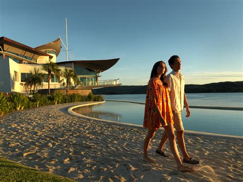 Best hamilton island luxury accommodation. Sunlover Holidays: Queensland has an island to suit everyone