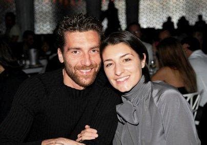 Galatasaray'ın eski kalecisi de sanctis, roma'ya sportif direktör oluyor. Morgan e Giovanna De Sanctis: "un'emozione che non ha voce"