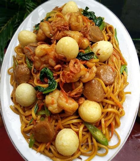 Maybe you would like to learn more about one of these? MIE GORENG TELUR PUYUH Oleh @yulichia88 Bahan: 1 piring ...