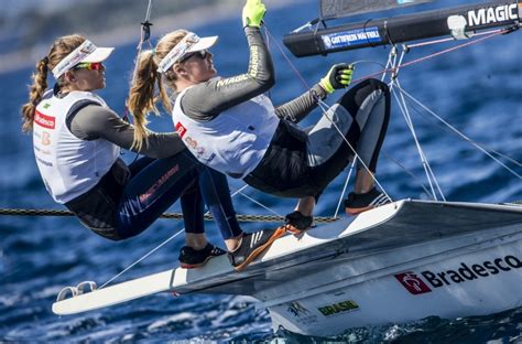 Scott will be back to defend his gold in the finn several months after sailing with ainslie aboard britain's boat in the america's cup trials. Martine Grael e Kahena Kunze vencem na categoria vela do ...