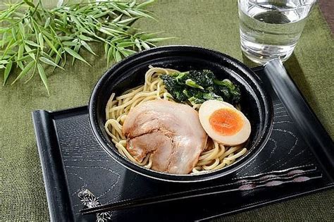 {{ login_id.substr(0, 30) }}{{ login_id.length > 30 ? ローソン×家系ラーメン「吉村家」、カップ麺・カップスープ ...