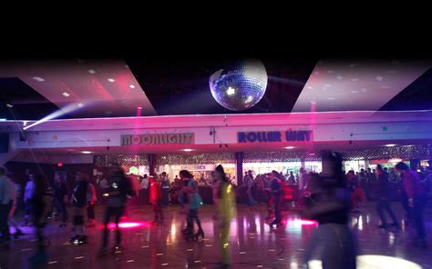 Are you organizing an exhibition or an event in glendale? Roller Skating in Glendale, CA - Birthday Venues - Family ...