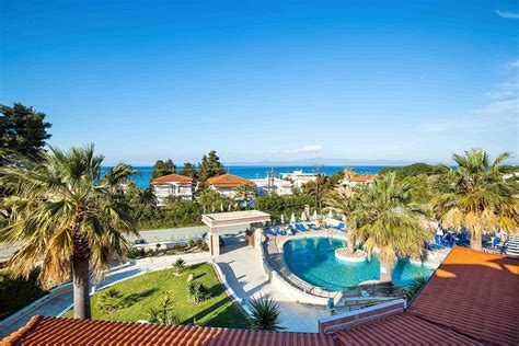 The location was perfect, we could go to the beach by walking for 20/30 minutes. Vakantie Hotel Anna Maria Paradise - Pefkohori - Kassandra ...
