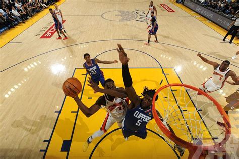 How next gen stars are taking nba into new territory. 有片!NBA常規賽告別甲骨文球場 勇士破快艇鎖定西岸首位 - 澳門力報官網