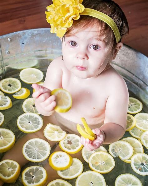 Blanching, then freezing zucchini that you've sliced or diced means it will last longer in the freezer and be less mushy when peeling zucchini isn't necessary, but if you choose to, simply use a vegetable peeler to remove the skin. What do you get when you take a super adorable baby a ...