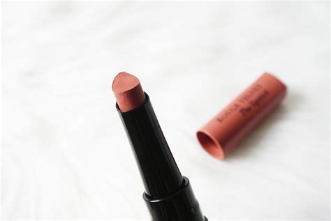 Musthave lipsticks for Fall 2018 - Anita Michaela