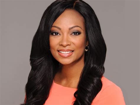 Nbc chicago anchors and reporters. #WCW Series With NBC Anchor Michelle Relerford - Nekia ...
