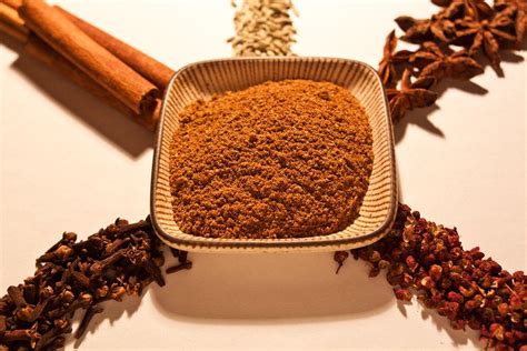 Read on to learn more about chinese cooking, from its 8 key styles to the spices you definitely want to stock your pantry with! 12 Common Chinese Spices and When to Use Them | Chinese ...