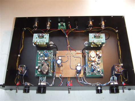 They are are racked in a 1ru faceplate and powered with a remote 24/48v psu. Photo Neve 1272 : Neve 1272 (71015) (#404138) - Audiofanzine