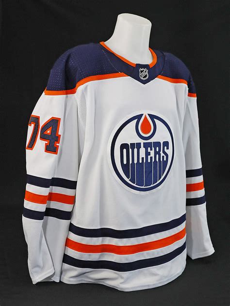 During the exhibition game, oilers defenceman ethan bear wore a jersey with his name written in cree syllabics. Ethan Bear #74 - Autographed 2019-20 Edmonton Oilers White ...