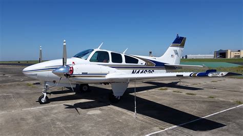 Барон / el barón (el baron) — 1 сезон, 1 серия. N4462S (Baron) - Home of Gulf Coast Aviation Flight School