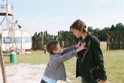 Januar 1998 in münchen) ist ein deutscher schauspieler. Bild zu Nick Romeo Reimann - photo Nick Romeo Reimann ...