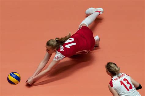 Polska pokonała serbię 3:1 (25:19, 26:24, 21:25, 25:15) w meczu 2. Liga Narodów siatkarek 2019: gdzie oglądać online i w TV ...