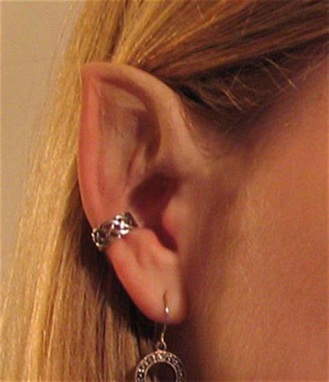 Their process involved creating an incision over the facelift scars. FS: Ardani Small Elf Ears (light tone) - Cosplay.com