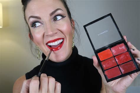 Maybe you would like to learn more about one of these? easy_holiday_glitter_red_lip_mac_red_lipstick - JennySue ...