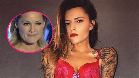 Sophia thomalla hat es wieder getan! Sophia Thomalla: Bald mit Helene-Fischer-Tattoo unterwegs ...