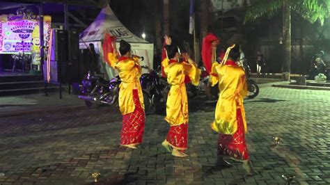 See more of rahayu on facebook. Tarian Tradisional Banjar - Radap Rahayu - YouTube