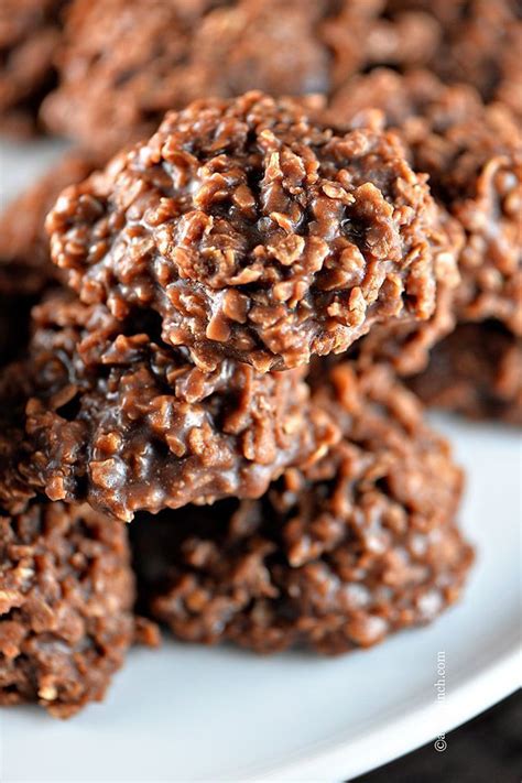 Because it has the highest percentage of solids of any chocolate product, a little goes a long way in terms of imbuing a baked good or dessert with rich. Simple chocolate no bake cookies make a perfect sweet ...