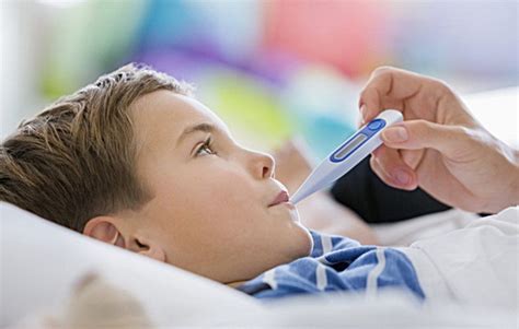 Cara Mengatasi Demam Pada Balita - Suplemen Anak Sehat ...