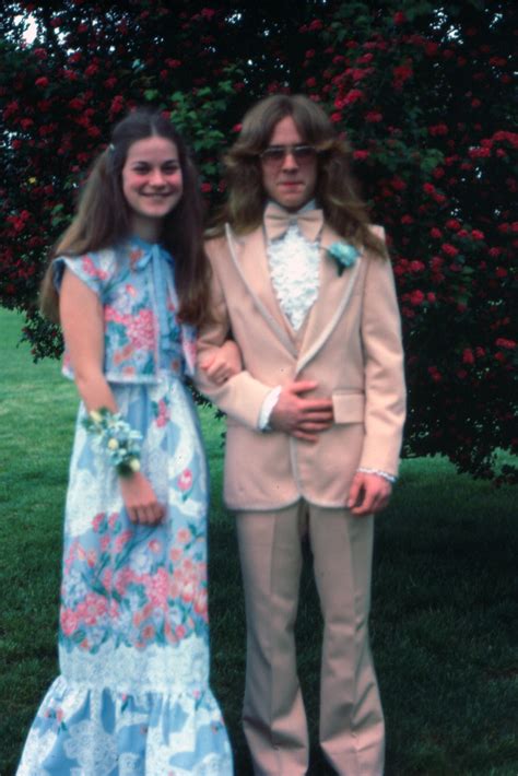 Hairstyles 1970s pictures, you can save your hair image and the pictures contain some pictures related to each other. 70's Prom Fashion | Holy hair... on both of them ...