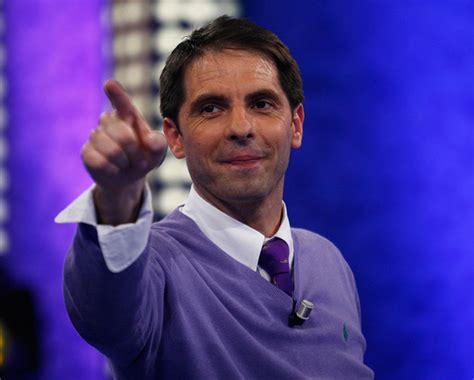 Distracție multă, invitați surpriză și multe momente pline de umor și voie bună la revelionul starurilor de la antena 1! Dan Negru a găsit soluția pentru situația tensionată din ...