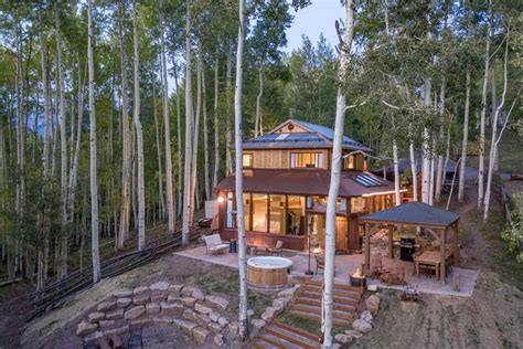 Telluride luxury home and condo rentals. Telluride Accommodation | Cabin Rental | Glamping Hub