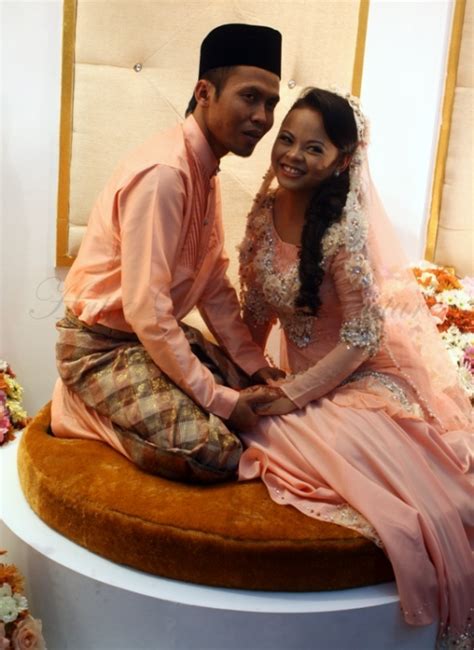 Check spelling or type a new query. shaeis and theGenk style: Siti Sarah and Shuib Sepah, has ...