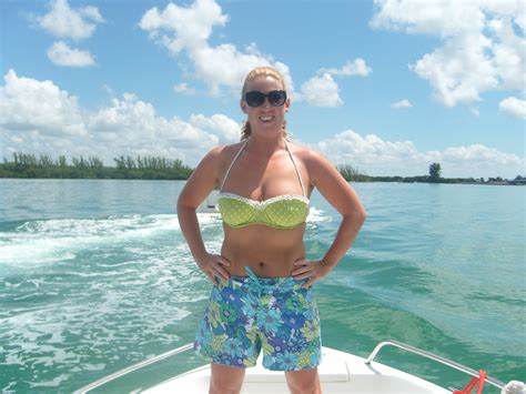 Free, right next to the boat! Post the best picture of your lady on your boat - Page 52 ...