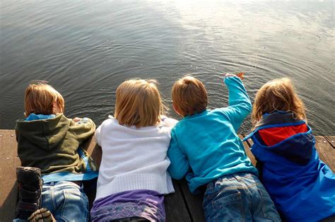 Espacio amplio, de preferencia al aire libre. Juegos entretenidos para niños, ¡al aire libre! - Camping ...